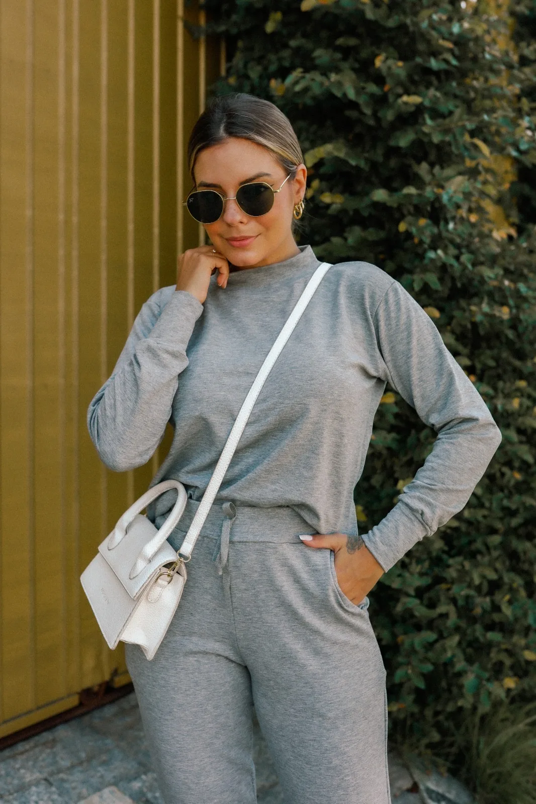 Conjunto Feminino Comfy Cinza - Imagem 2