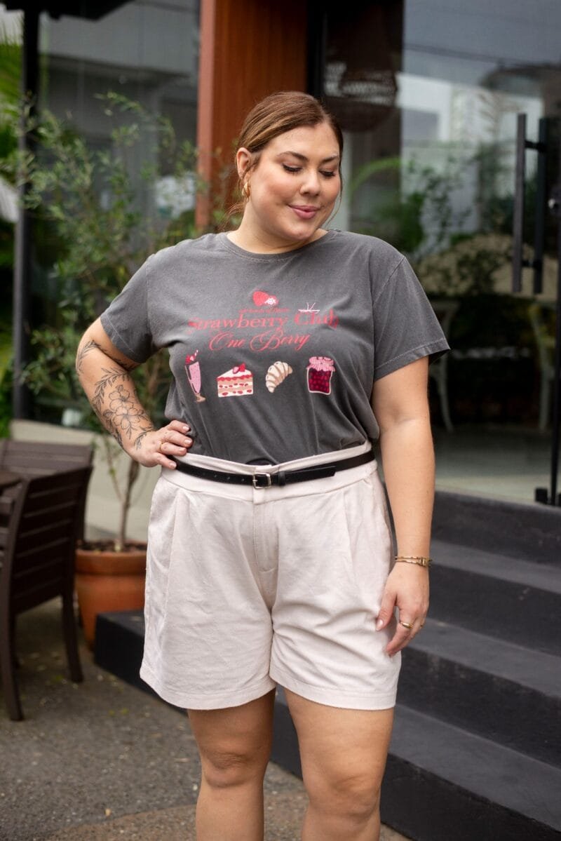 Tshirt Feminina Estonada Plus Chumbo Strawberry - Image 3