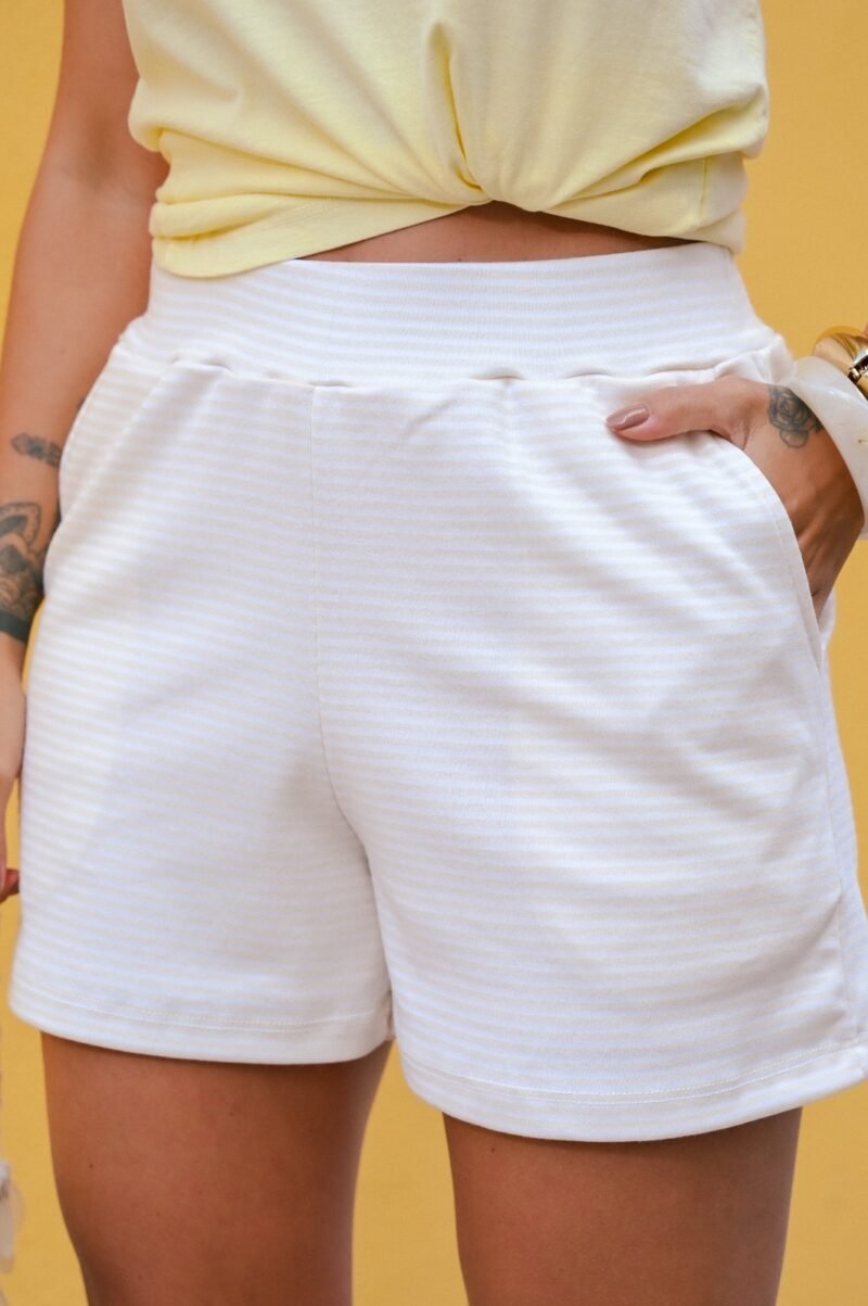 Shorts Feminino Listras Amarelo