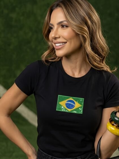 Tshirt Feminina Preta Bandeira Brasil