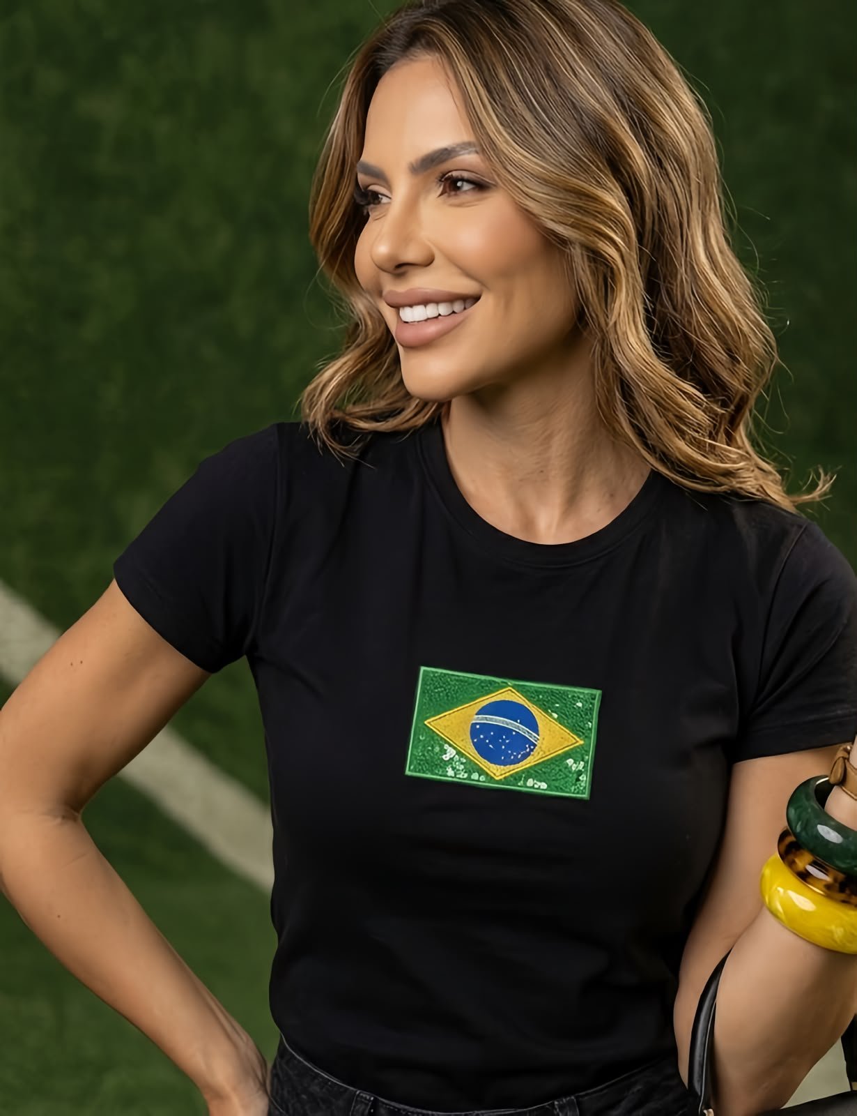 Tshirt Feminina Preta Bandeira Brasil