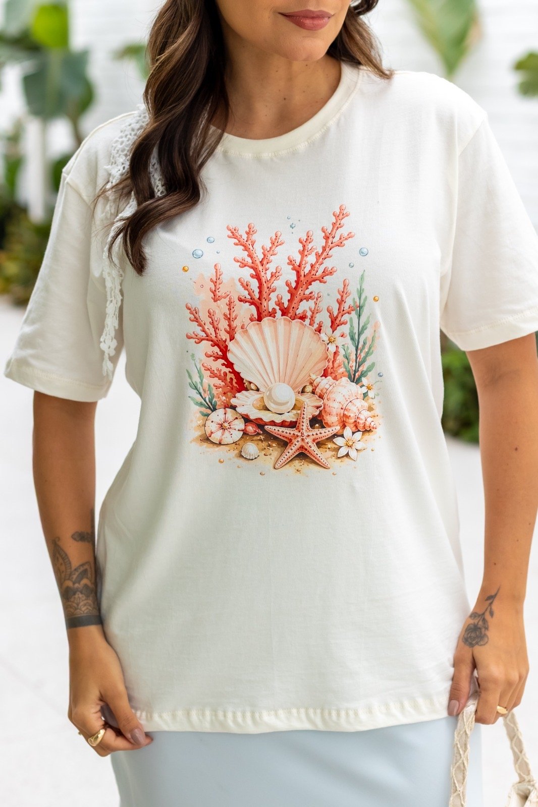 Camiseta Comfort Off White Conchas - Imagem 2